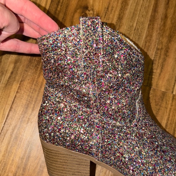 Crown & Ivy women’s 9.5 boots ankle bootie  sparkle glitter Multicolor dolly - Picture 2 of 6